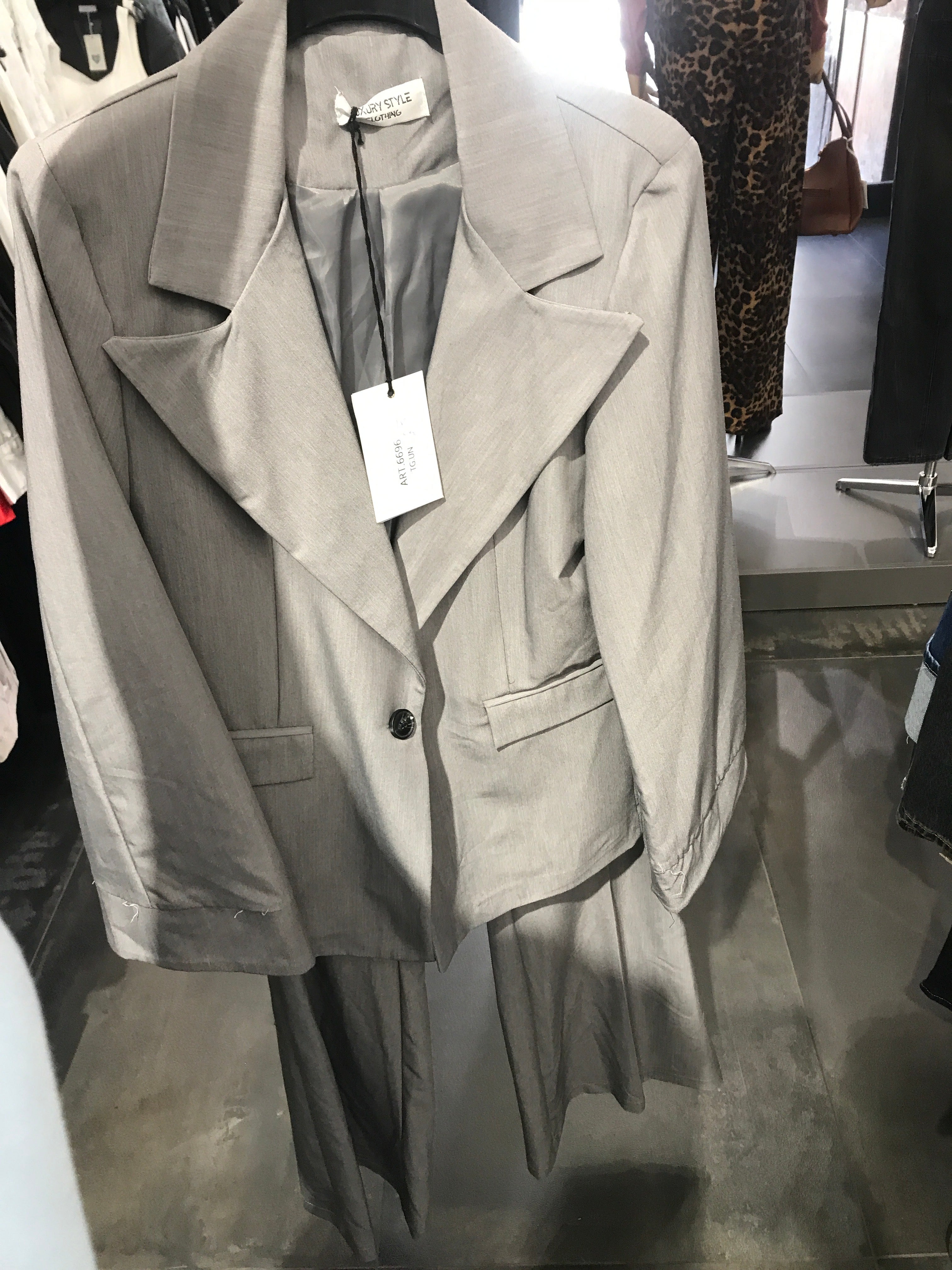 TAILLEUR SAPIRHA(6696)