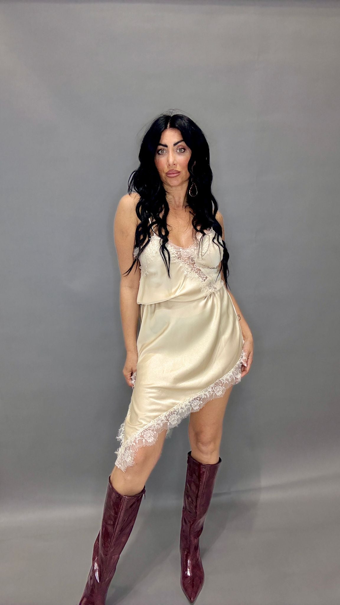 DRESS IN SATIN MOTEL (27795)