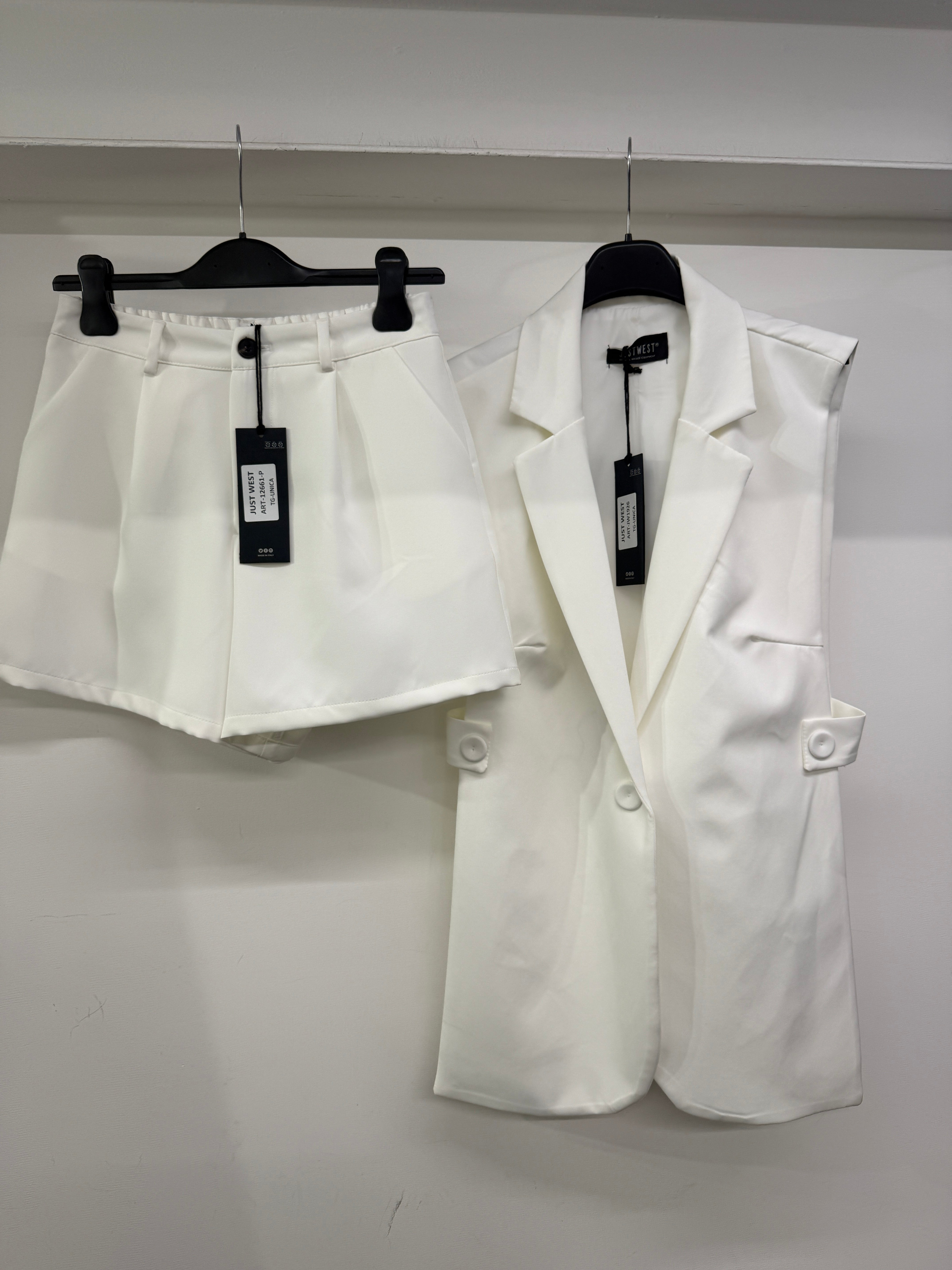 TAILLEUR  JUST WEST(jw1926)