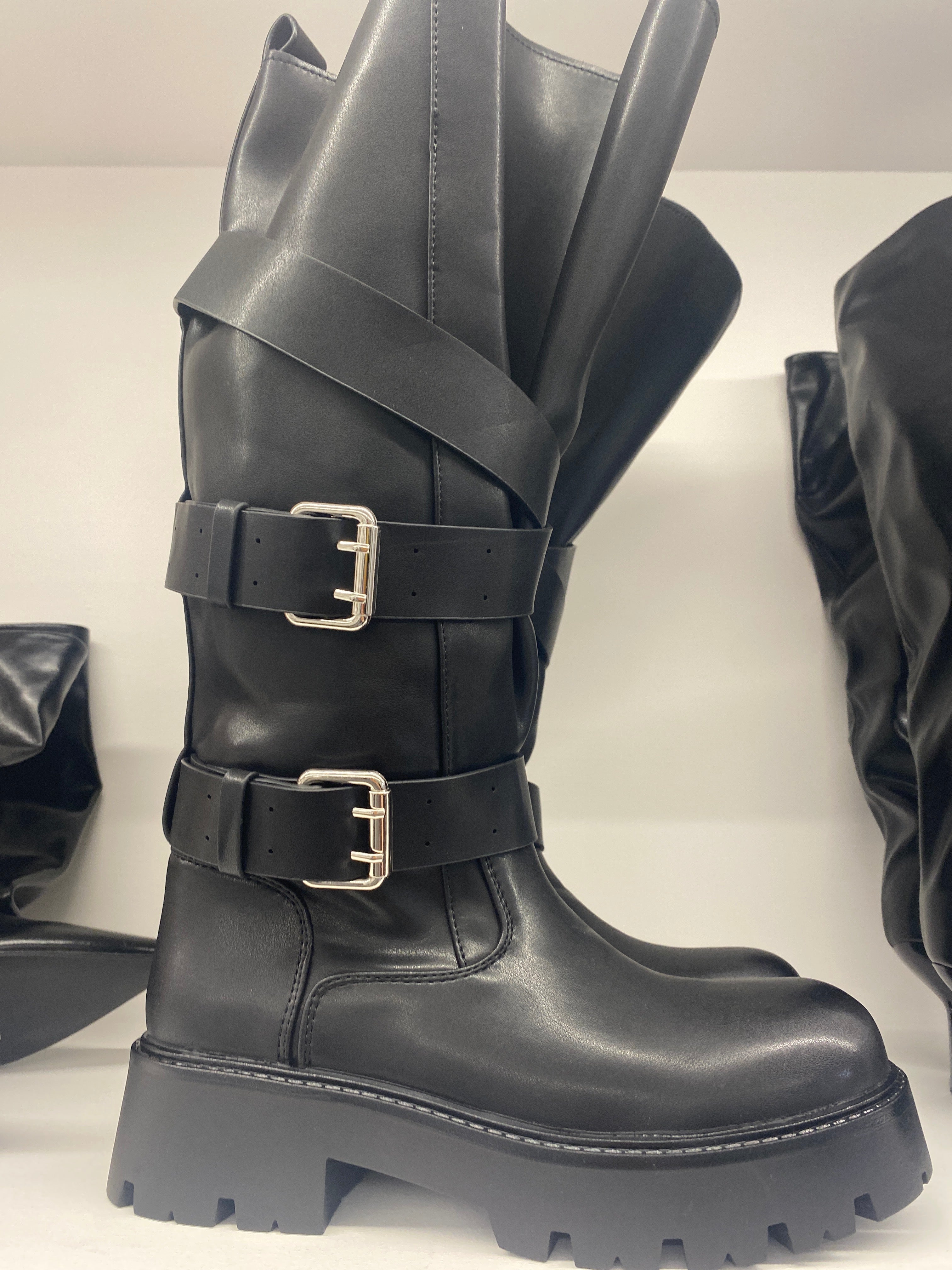STIVALE IN PELLE LEATHER (Cs032neropelle)