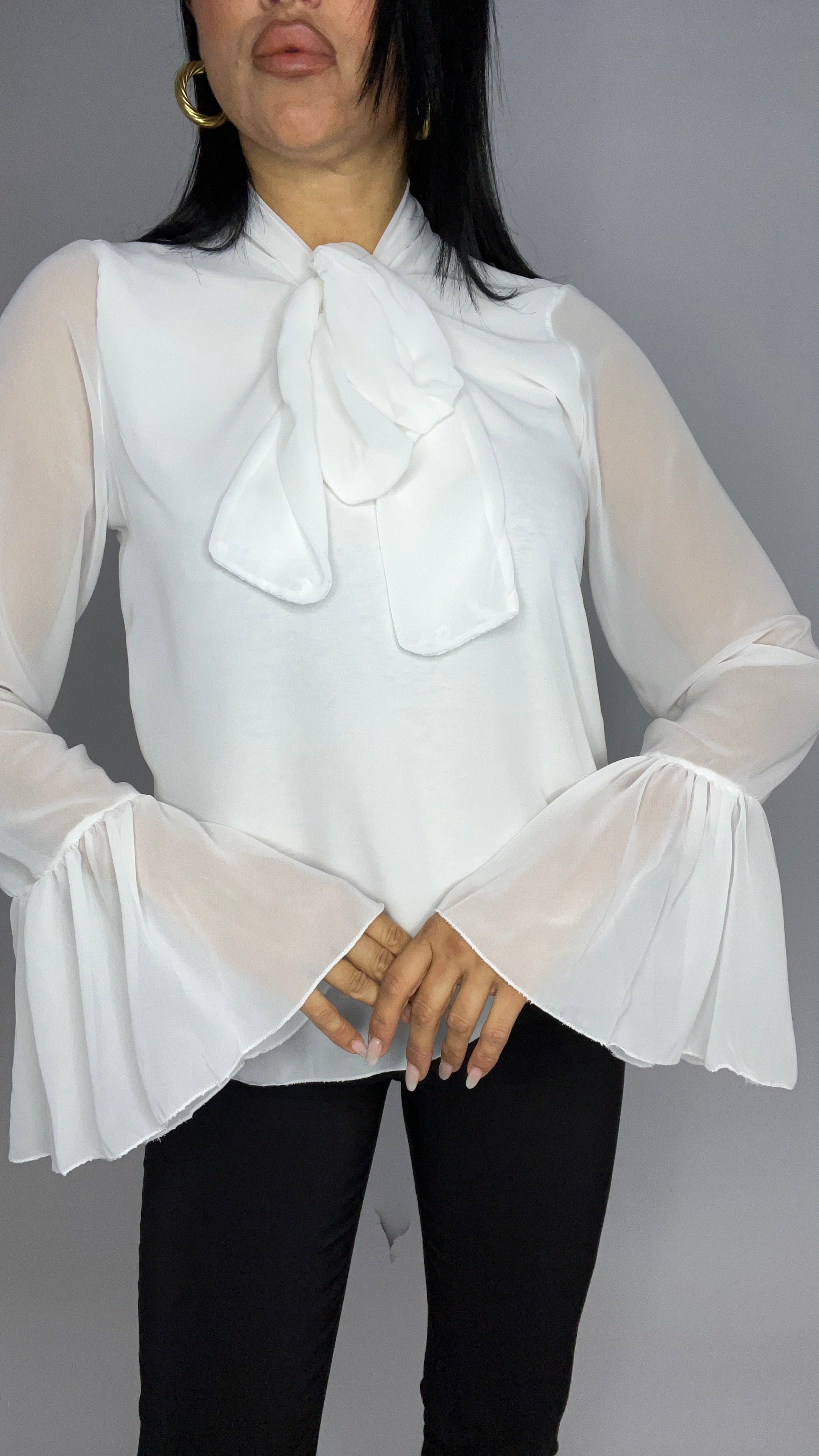 BLUSA VELATA MANICA CAMPANA (97.72)